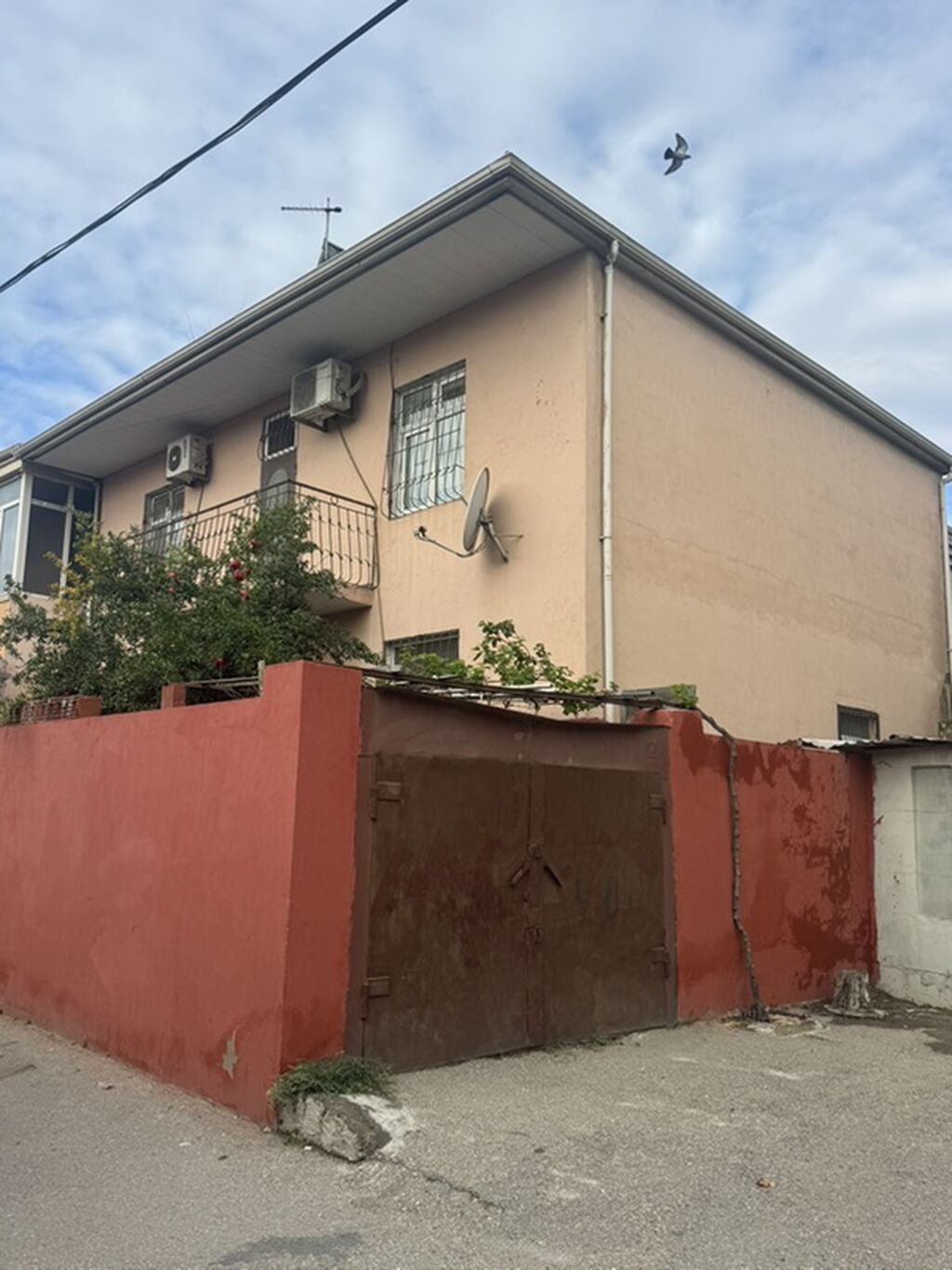 5 otaqlı, 180 kv. m, Orta təmir — Ev, villa, Bakı (3)