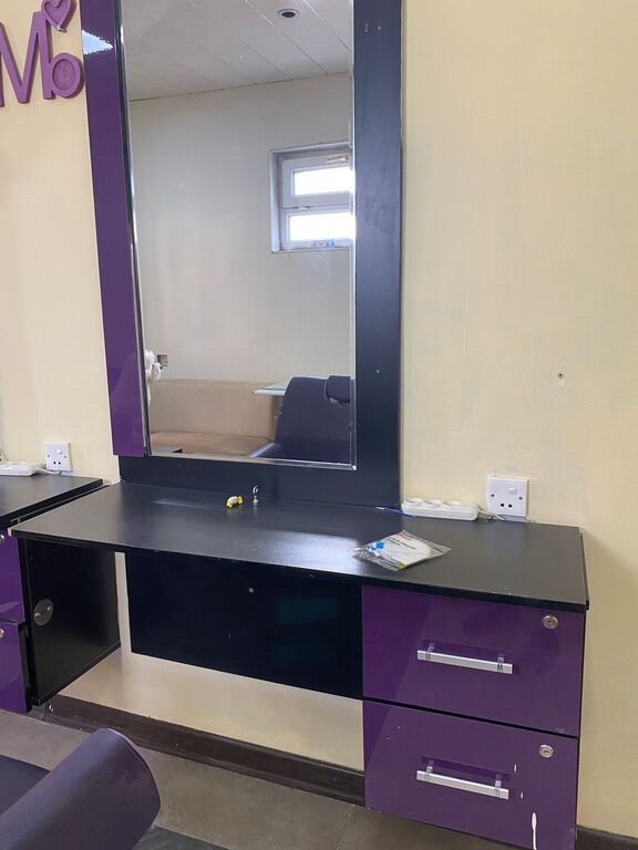 Salon güzgüsü — Biznes və avadanlıq, Bakı