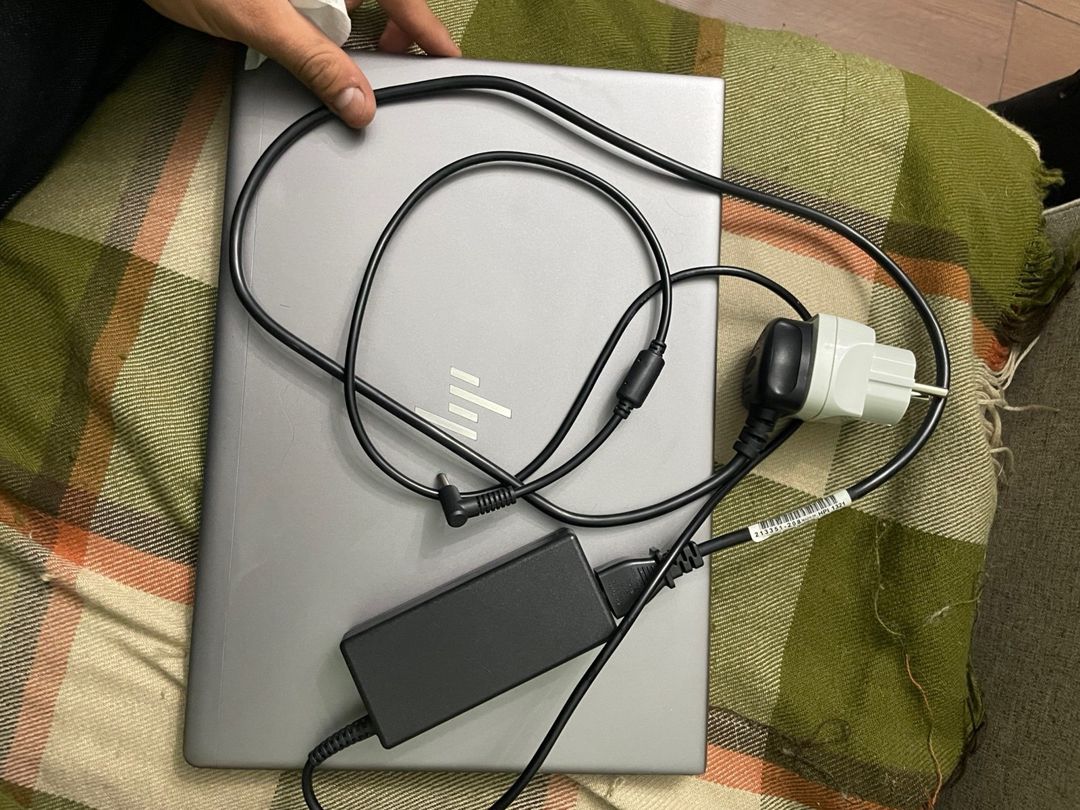 HP ZBook 14u G5 — Noutbuklar, Gəncə (4)