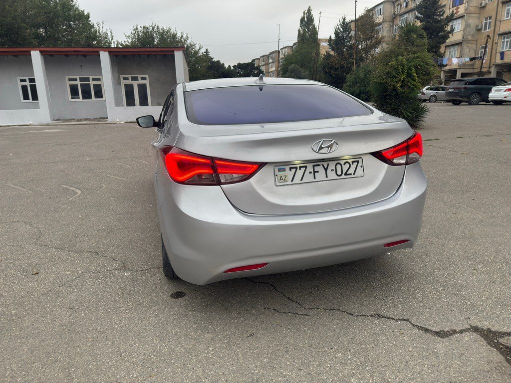 Hyundai Elantra, 1.8 L, 2012 il, 184 000 km — Avtomobillər, Bakı (6)