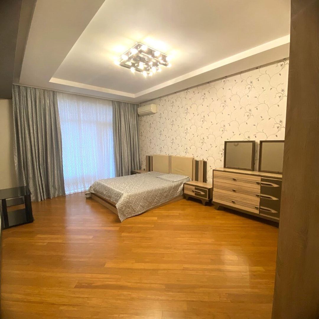 İcarəyə verilir 3 otaqlı yeni tikili 150 m² — Mənzil, Bakı (9)
