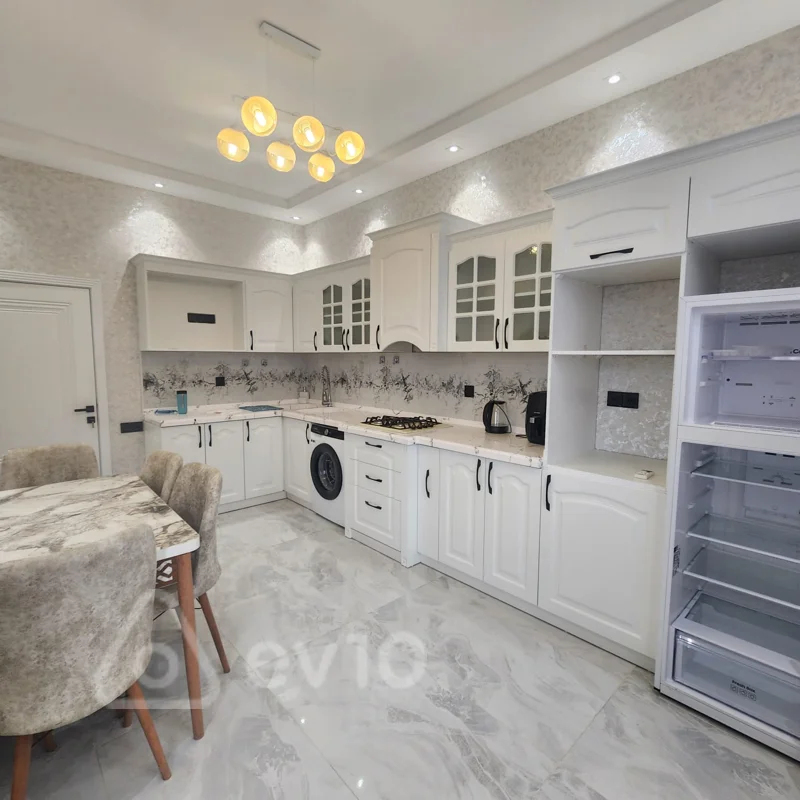 2 otaqlı mənzil, 95 m², Qulu Quliyev küçəsi — kirayə — Mənzil, Bakı