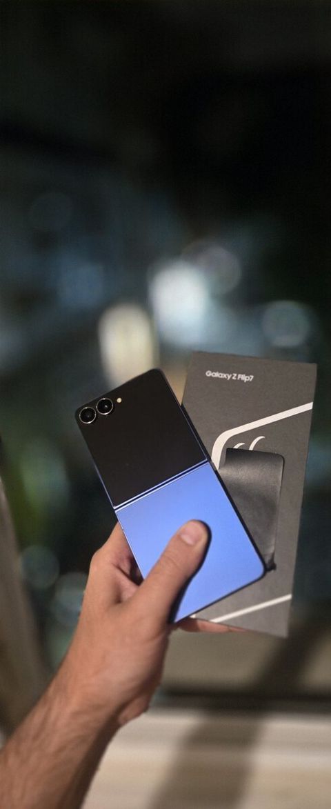 Samsung Galaxy Z Flip 7 Blue Shadow 256GB/12GB — 1 200 ₼ · Bakı · Smartfonlar Samsung Galaxy Z Flip 7 Blue Shadow 256GB/12GB — Bakı