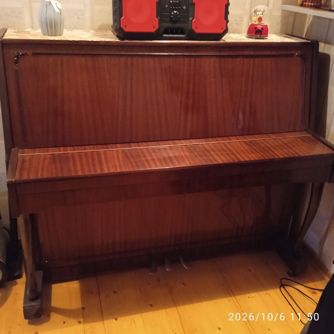 Piano — Musiqiə alətləri, Bakı (2)
