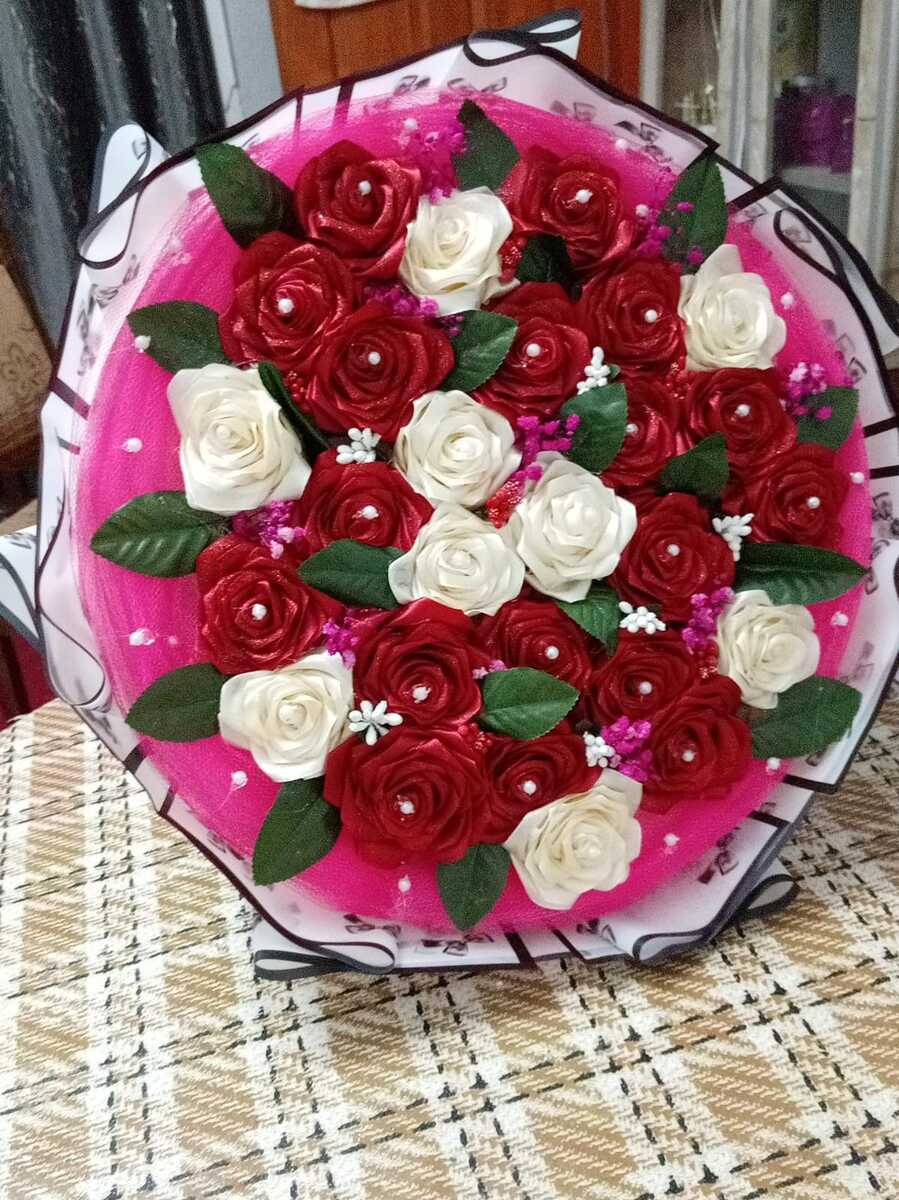 Florist işi axtarıram — İş axtarıram, Bakı