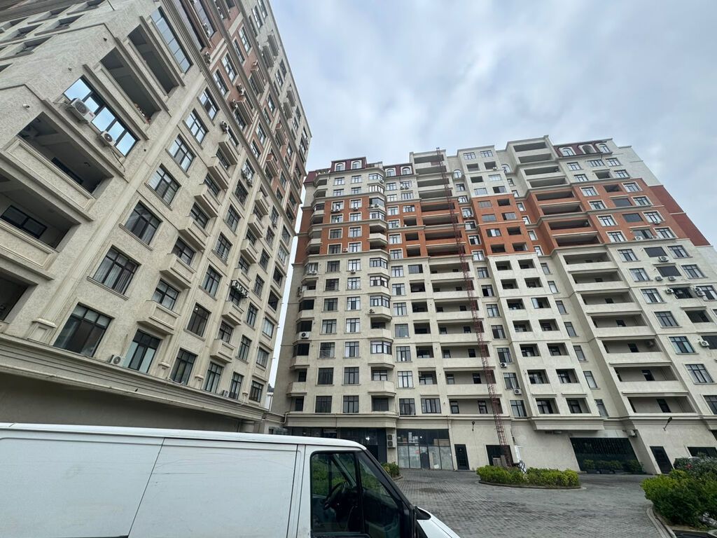 4 otaqlı, Yeni tikili, 144 kv. m — Mənzil, Bakı (2)