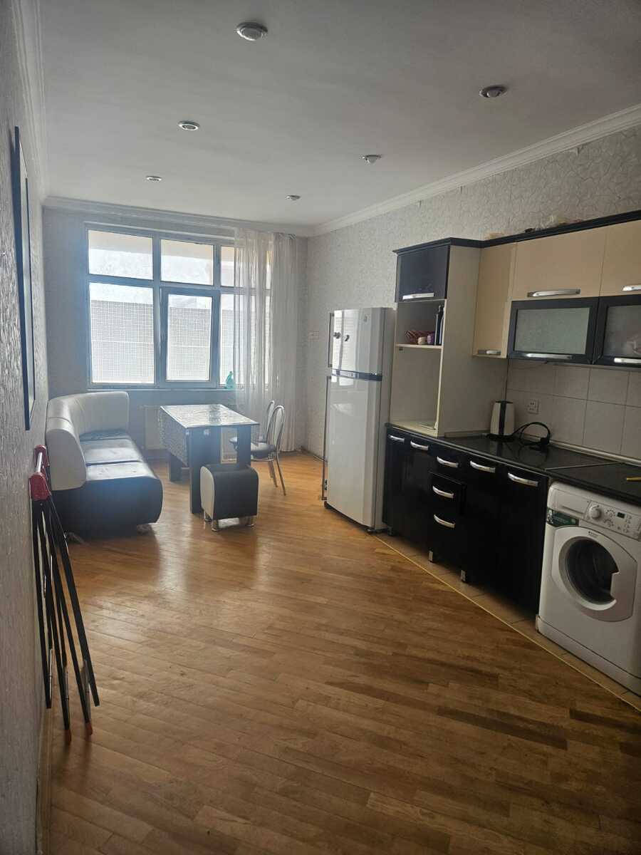 İcarəyə verilir 3 otaqlı yeni tikili 140 m² — Mənzil, Bakı (10)