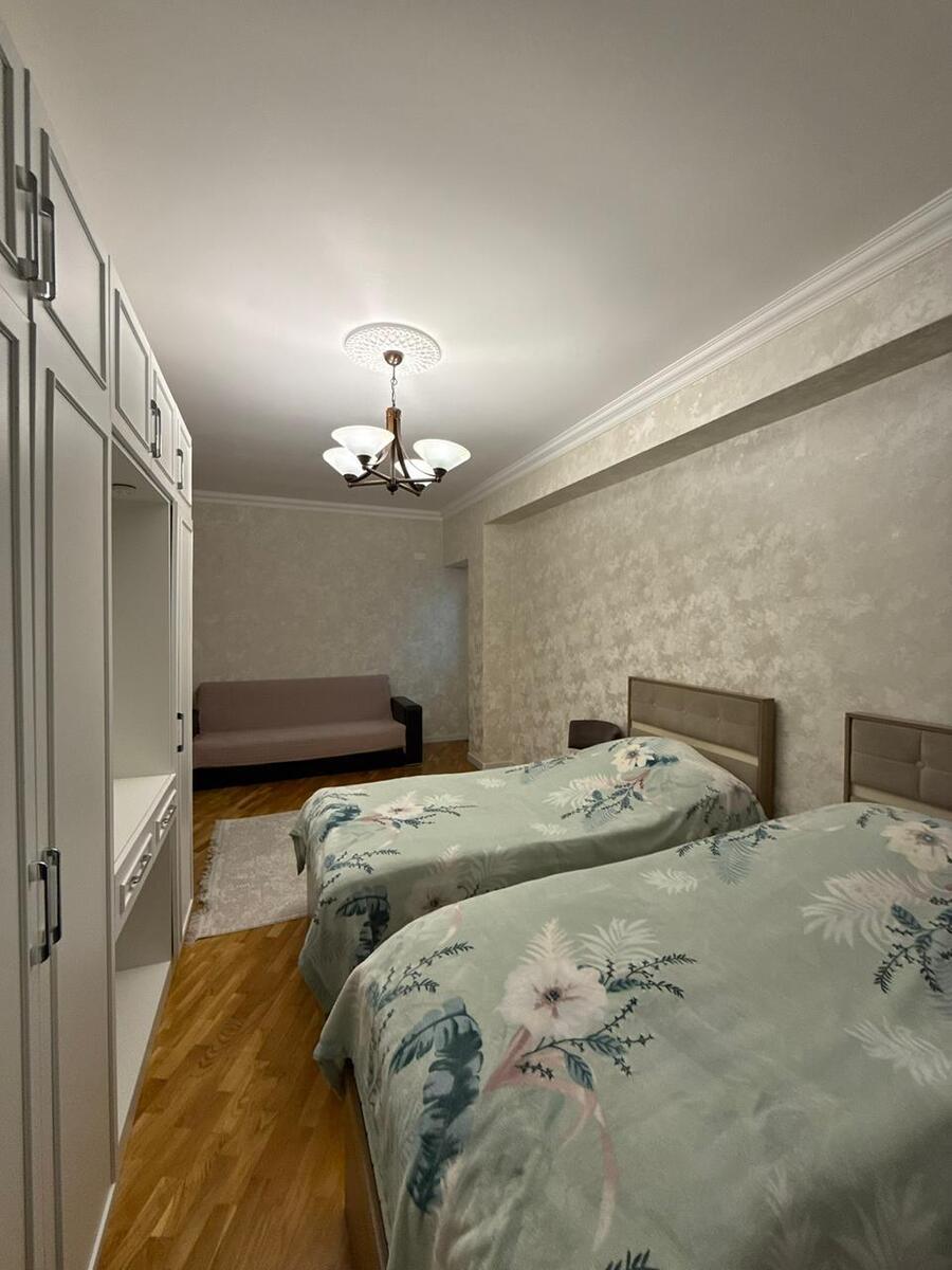 Satılır 4 otaqlı yeni tikili 135 m² — Mənzil, Bakı (8)