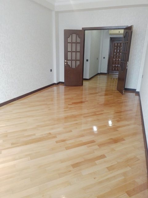 Satılır 2 otaqlı yeni tikili 82 m² — Mənzil