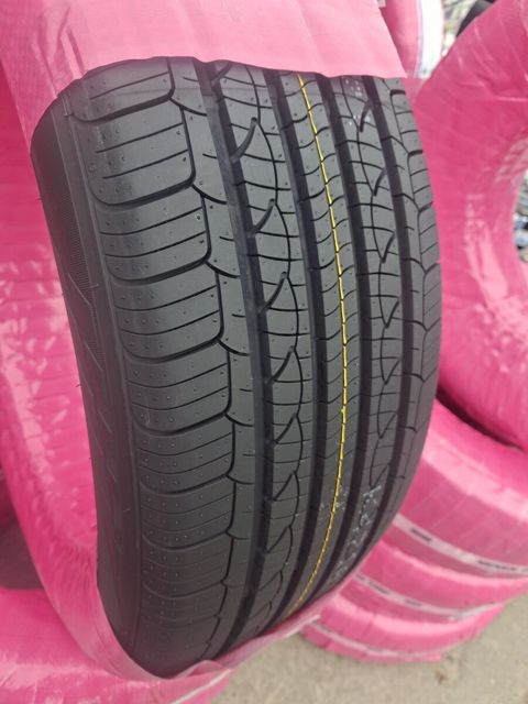 Nexen şini 225/55/R18 — Bakı