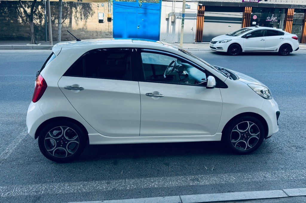 Kia Picanto, 1.3 L, 2013 il, 107 000 km — Avtomobillər, Bakı (3)