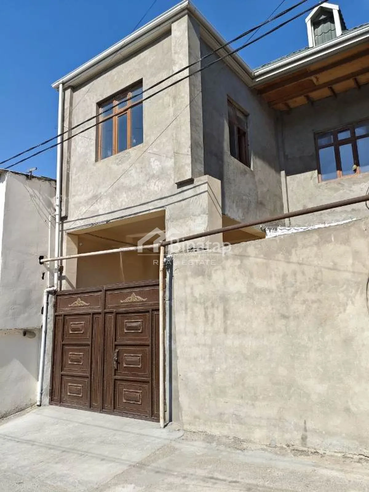 Satılır 5 otaqlı həyət evi / bağ evi 240 m², İnşaatçılar metrosu, Yasamal rayonu — Bakı