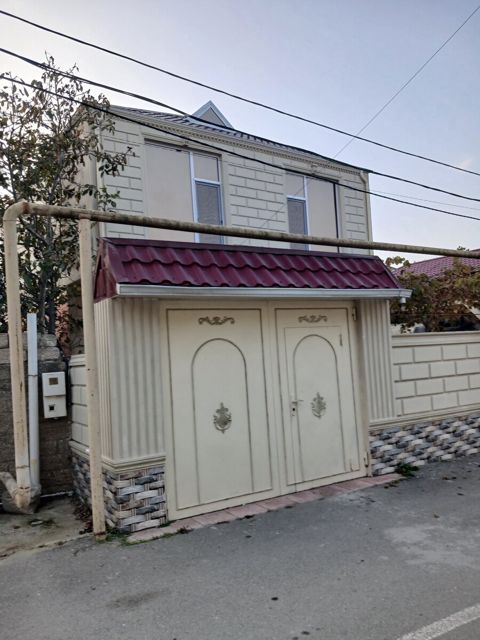 Həyət evi kirayə verilir, Buzovna qəs — Bakı