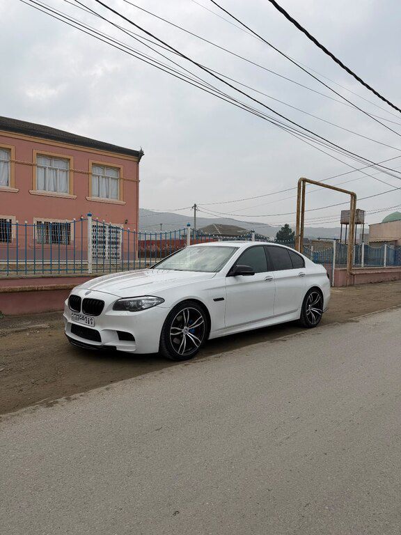 BMW 528, 2.0 L, 2016 il, 129 000 km — Avtomobillər, Bakı (3)