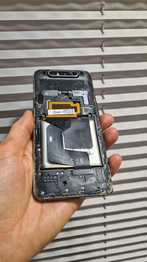 Samsung Galaxy A80 platası — Bakı