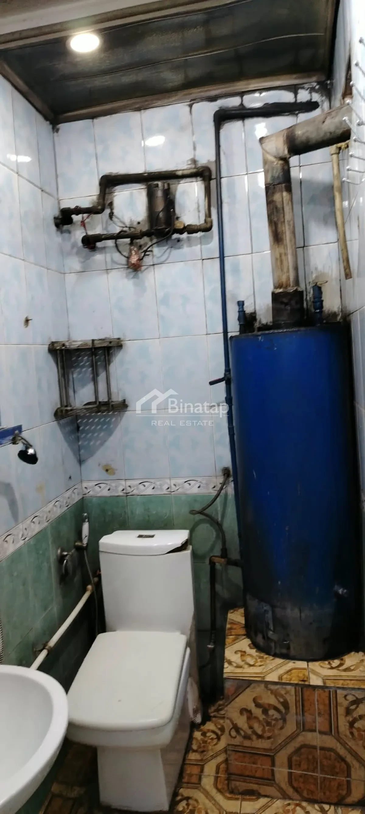 İcarəyə verilir 1 otaqlı köhnə tikili 78 m², 20-ci sahə qəsəbəsi, Səbail rayonu — Mənzil, Bakı (5)
