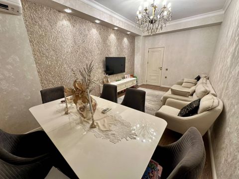 Satılır 3 otaqlı yeni tikili 110 m² — Bakı