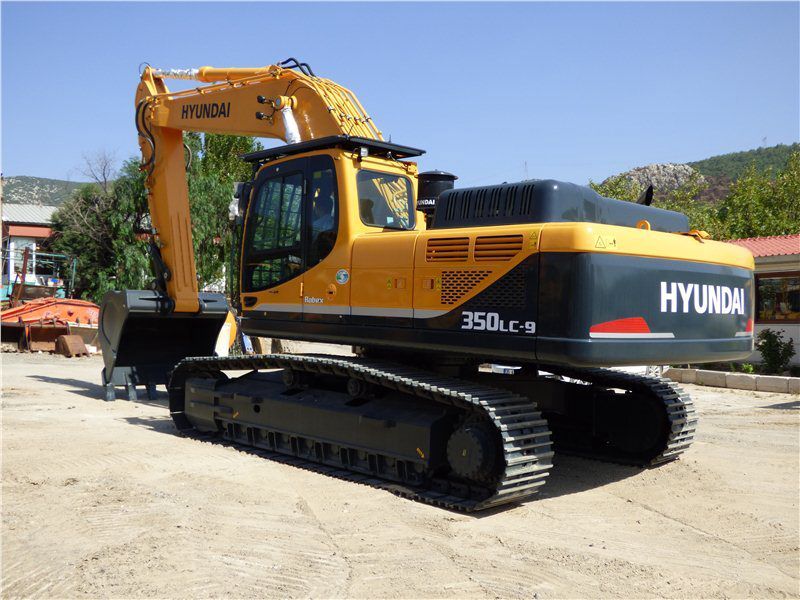 Tırtıllı ekskavator "Hyundai R350 LVS", 2025 il — İnşaat texnikası, Bakı