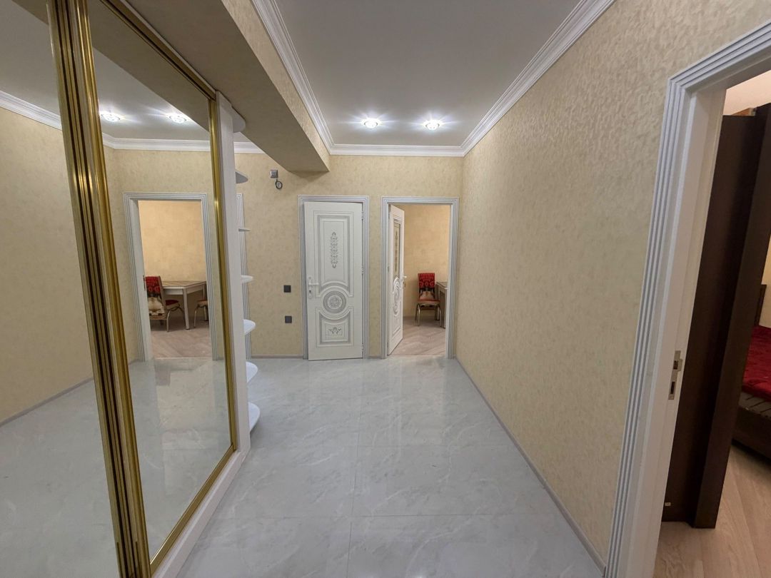 İcarəyə verilir 3 otaqlı yeni tikili 115 m² — Mənzil, Bakı (11)