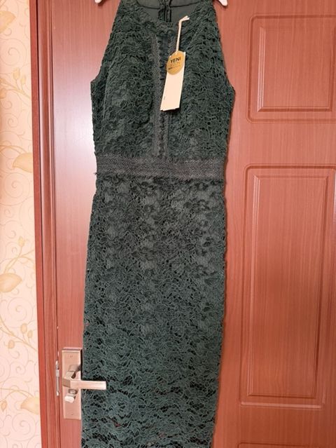 Tünd yaşıl rəngdə zərif krujeva midi don. - Model: qolsuz, balıqçı — Bakı