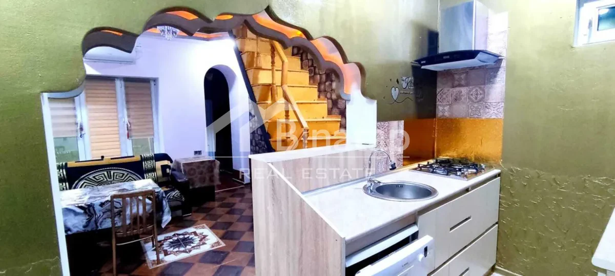 Satılır 3 otaqlı həyət evi / bağ evi 80 m², Bayıl qəsəbəsi, Səbail rayonu — 175 000 ₼ · Bakı · Ev, villa Satılır 3 otaqlı həyət evi / bağ evi 80 m², Bayıl qəsəbəsi, Səbail rayonu — Bakı