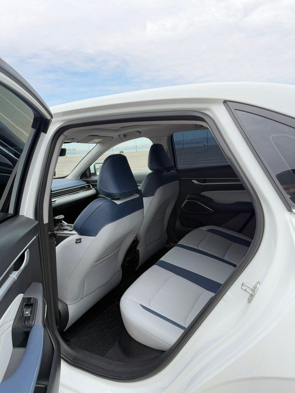 Geely Emgrand, 1.5 L, 2023 il, 75 000 km 77-LM-435 — Avtomobillər, Bakı (10)
