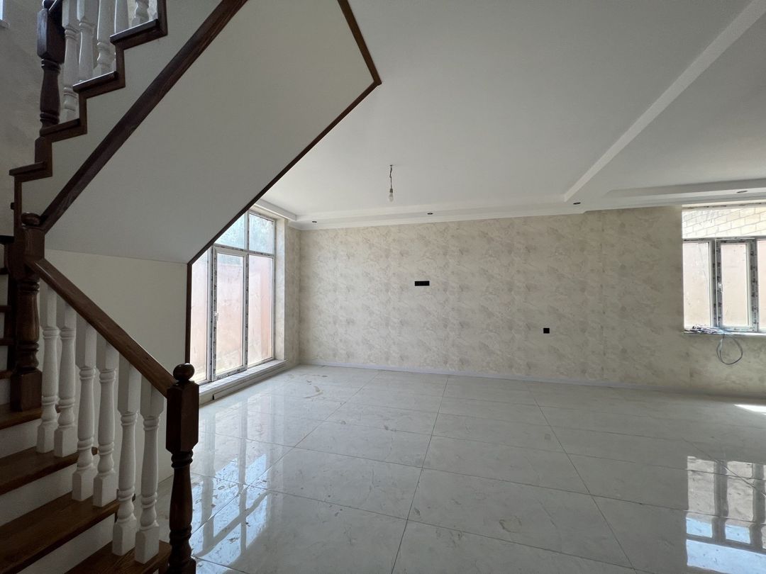 Satılır 5 otaqlı həyət evi/bağ evi 220 m² — Ev, villa, Bakı (3)