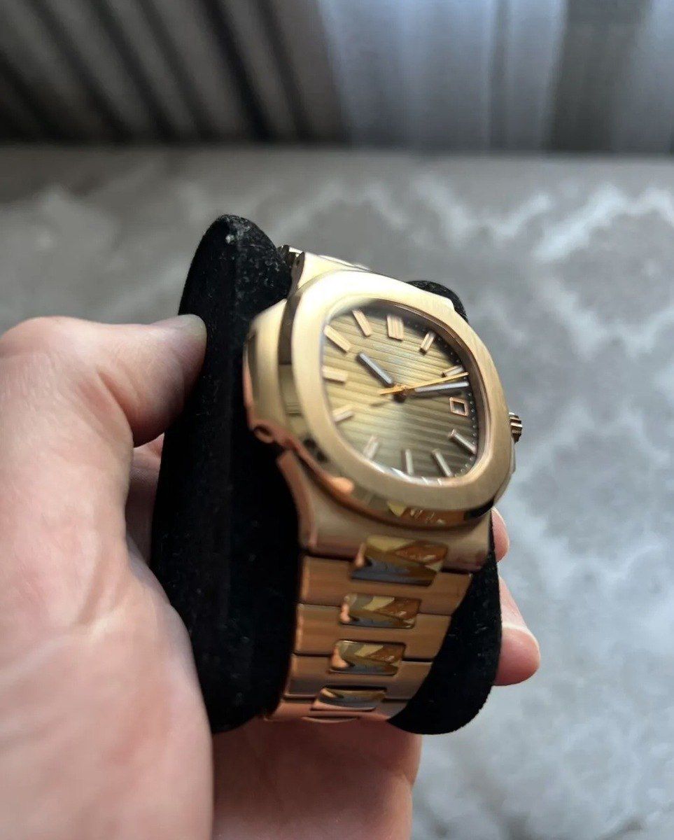 Qol saatı Patek Philippe Naitilus Rose Gold — Şəxsi əşyalar, Bakı (2)