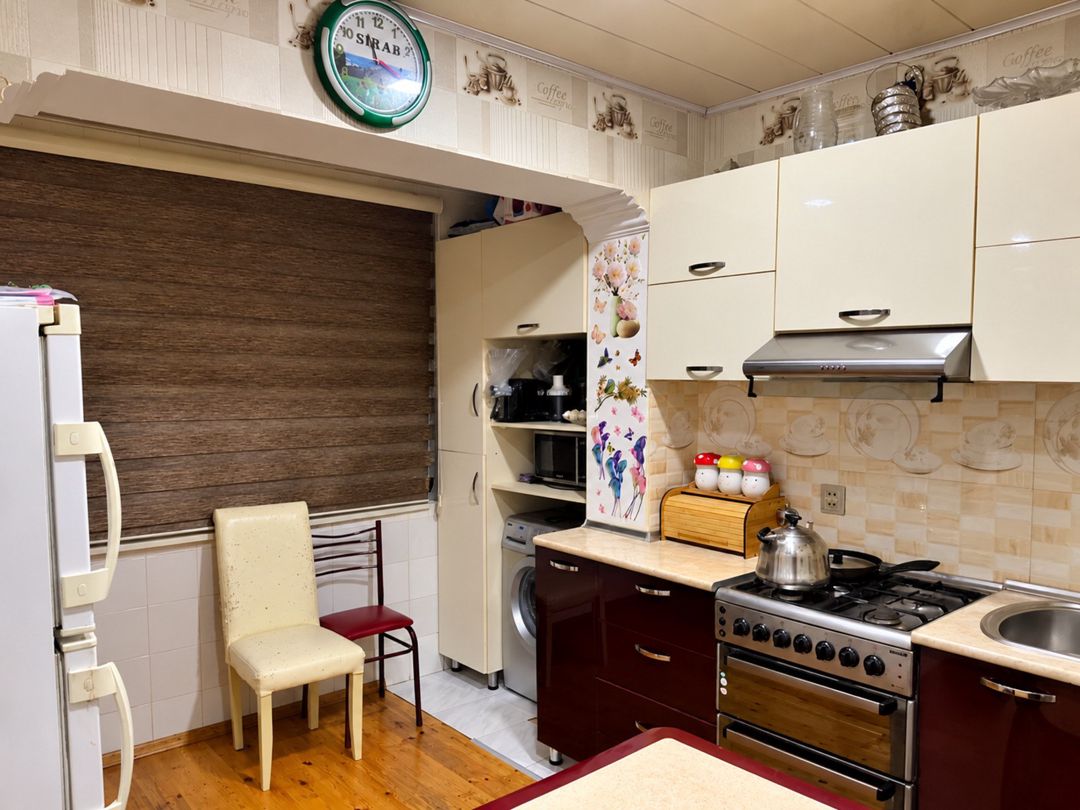 Satılır 2 otaqlı köhnə tikili 66 m² — Mənzil, Bakı (10)