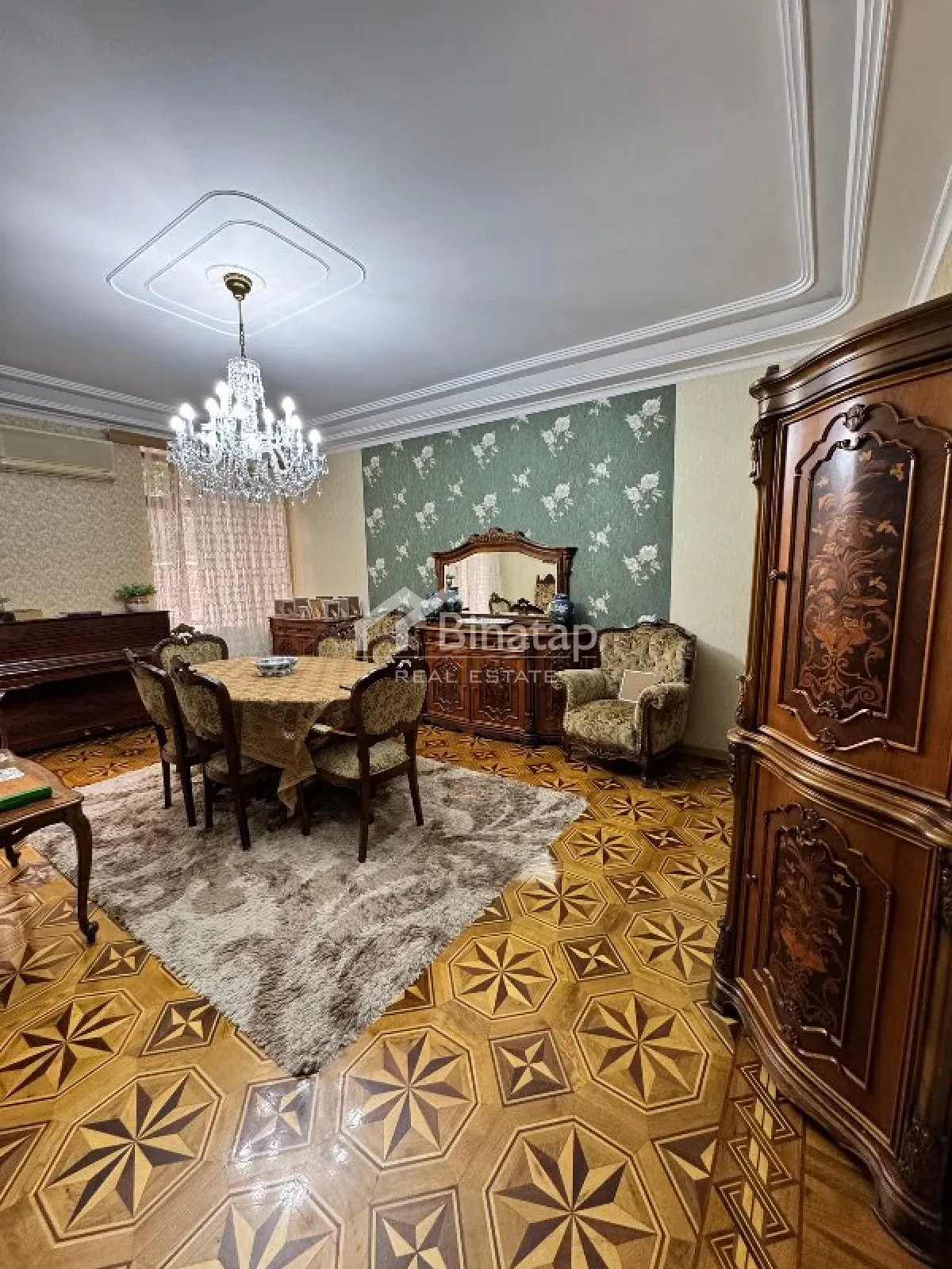 Satılır 4 otaqlı köhnə tikili 134 m², Sahil metrosu, Səbail rayonu — Mənzil, Bakı (5)