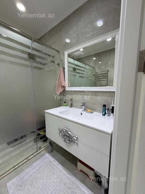 Satılır 3 otaqlı Bina evi menzil (Yeni tikili), 168 m², Binəqədi rayonu — Mənzil, Bakı (11)