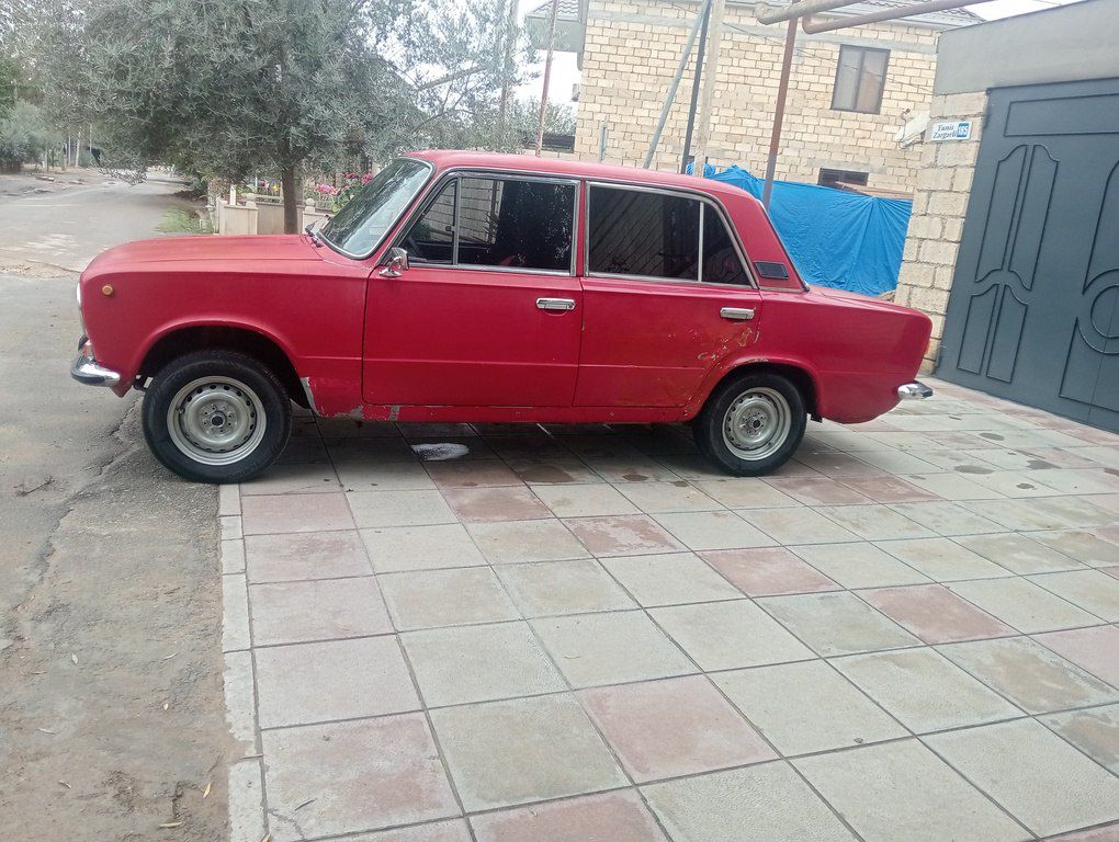 Lada (VAZ) 21011, 1.3 L, 1986 il, 18 000 km 10-FF-708 — Avtomobillər, Salyan (8)