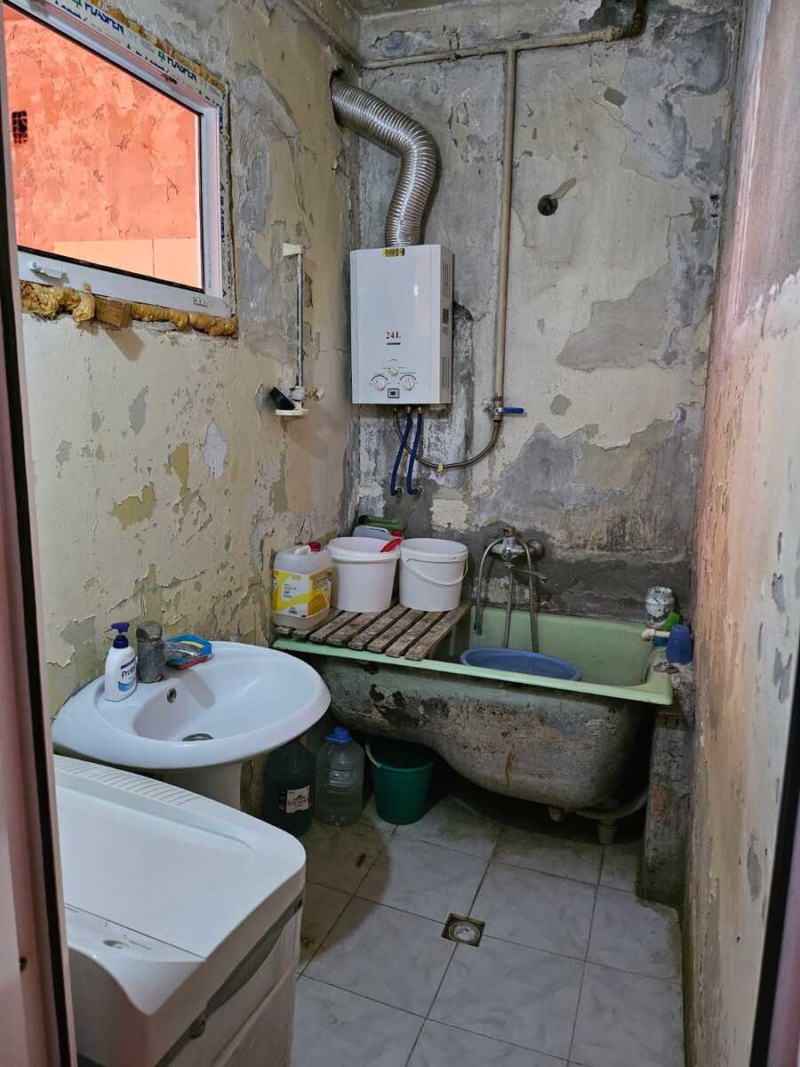 Satılır 3 otaqlı köhnə tikili 85 m² — Mənzil, Bakı (8)