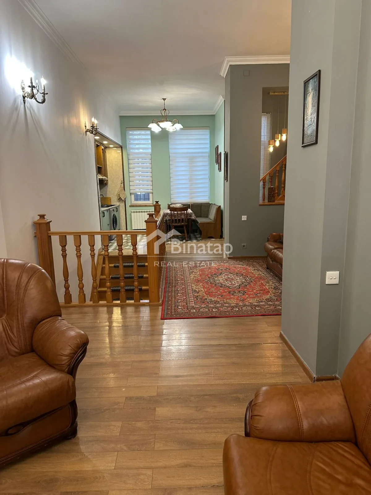 Satılır 3 otaqlı köhnə tikili 140 m², Sahil metrosu, Səbail rayonu — Mənzil, Bakı (4)