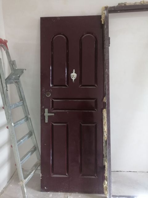 Metal giriş qapısı və qutu dəsti - Material: polad/metal qapı vərəqi — Bakı