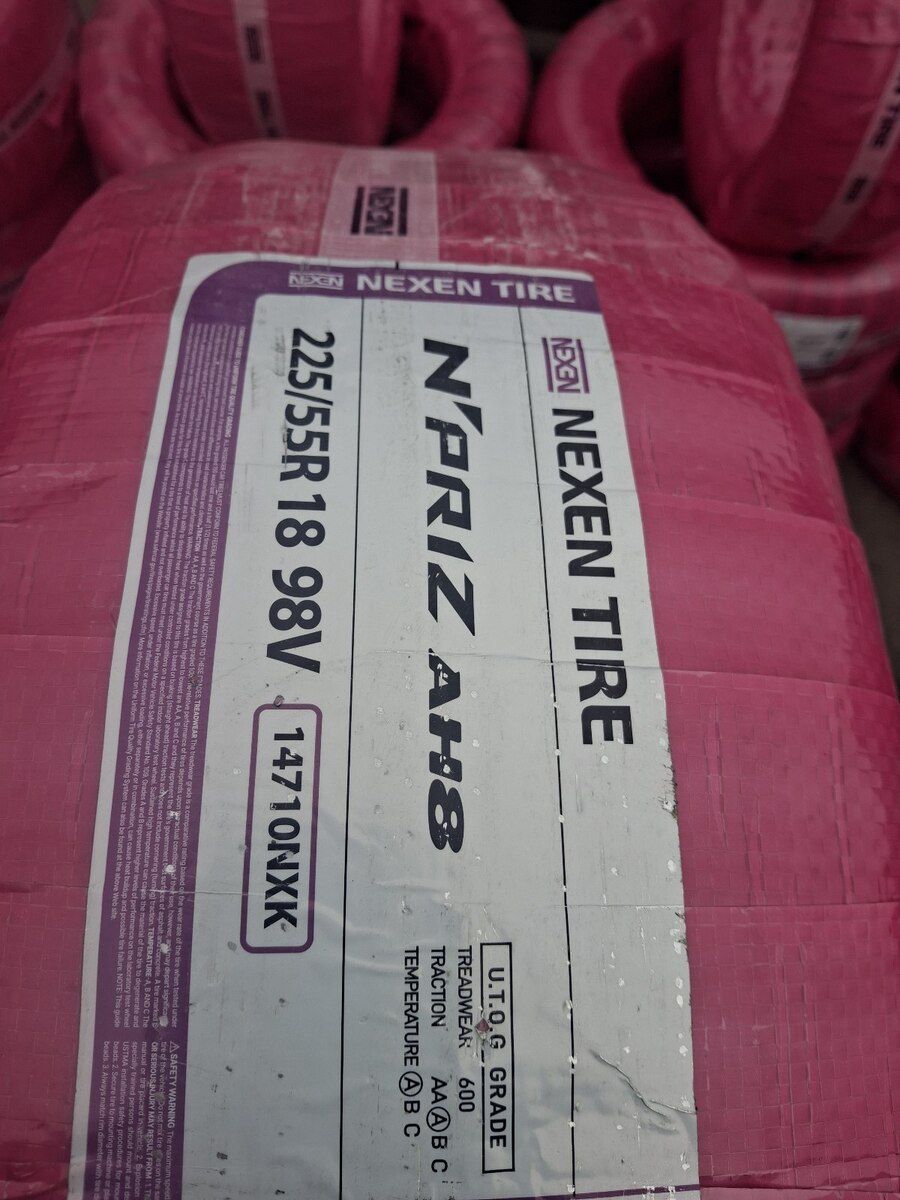 Nexen şini 225/55/R18 — Ehtiyat hissələri və aksesuarlar, Bakı (2)