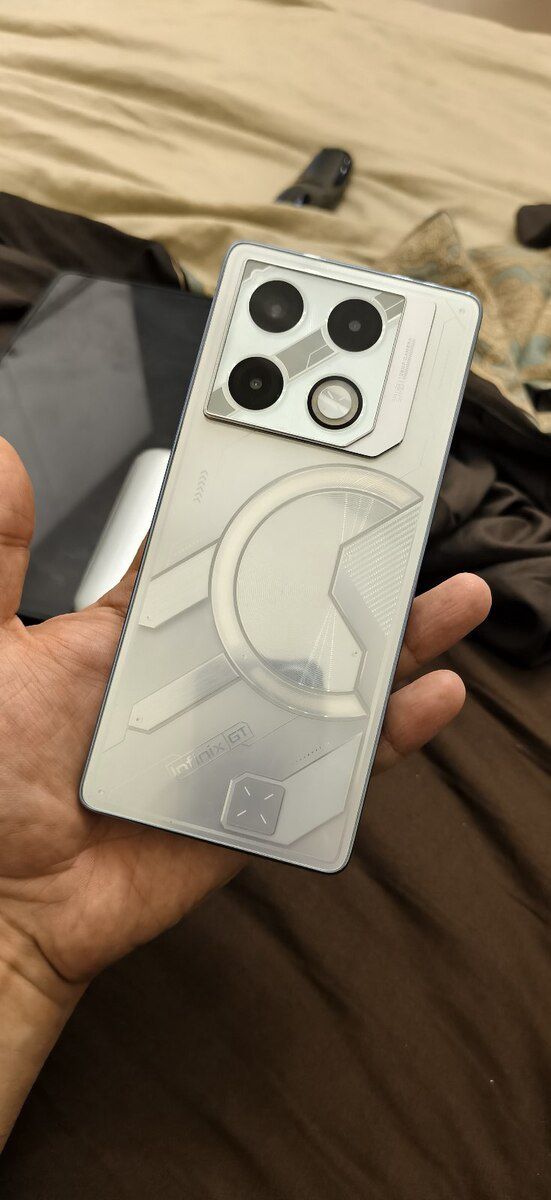 Infinix GT 20 Pro Mecha Silver 256GB/12GB — Smartfonlar, Bakı