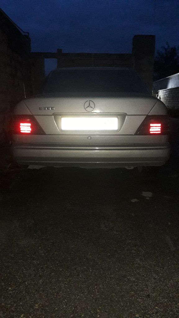 Mercedes 300 D, 3.0 L, 1987 il, 500 000 km 10-XR-065 — Avtomobillər, Bakı (8)