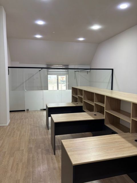 Ofis icarəyə verilir, Ziya Bünyadov pr — Bakı