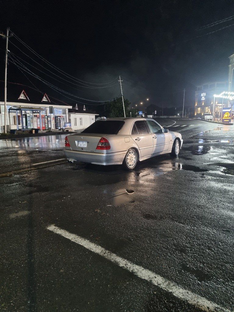 Mercedes C 220, 2.2 L, 1995 il, 320 180 km 10-SX-377 — Avtomobillər, Zaqatala (2)