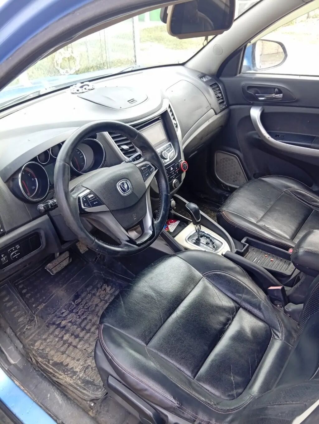 Changan CS35, mavi rəngli kompakt krossover. Texniki xüsusiyyətlər və 50-DZ-154 — Avtomobillər, Sumqayıt (3)