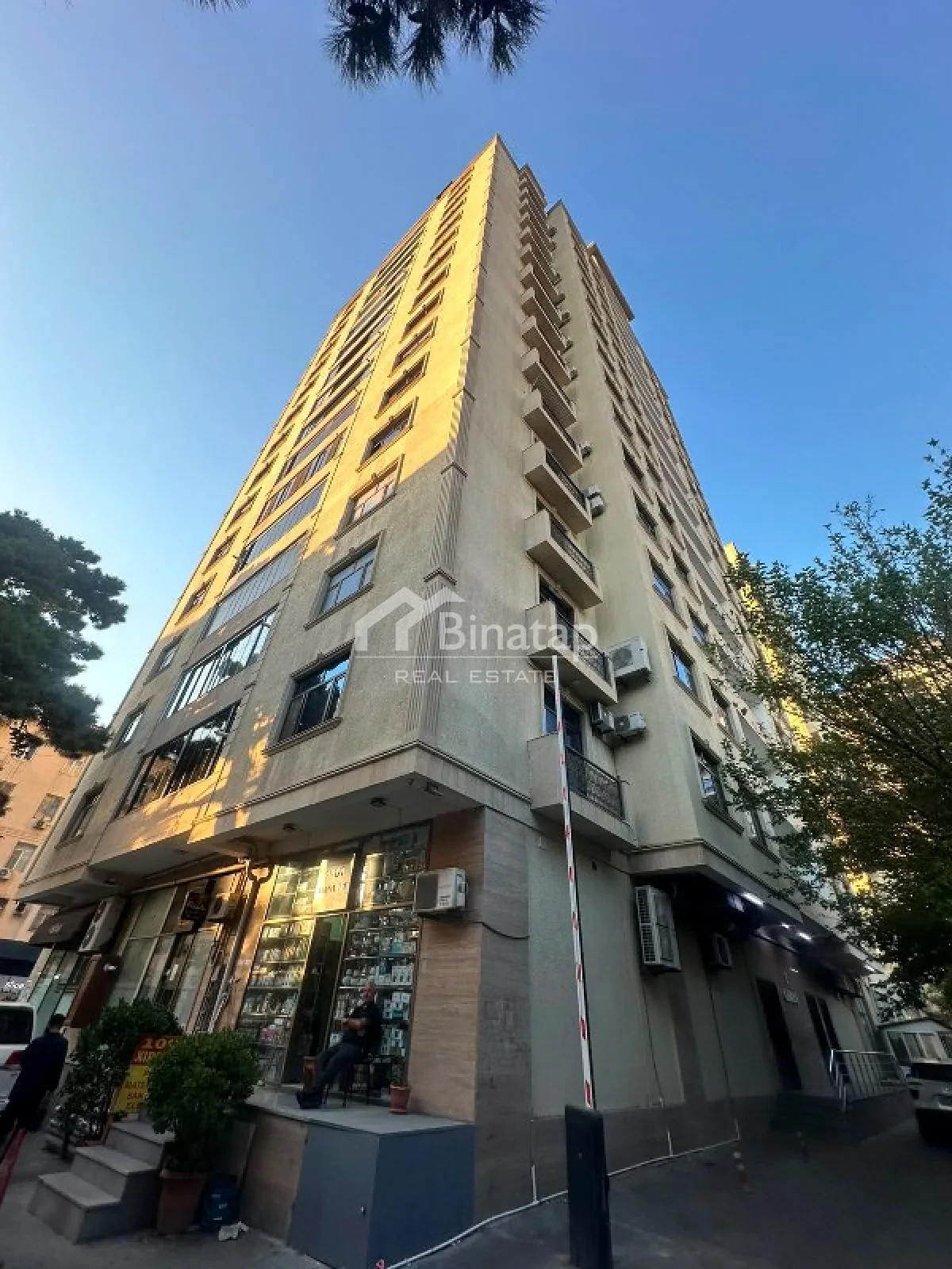 Satılır 4 otaqlı yeni tikili 240 m², Nəriman Nərimanov metrosu, Nərimanov rayonu — Mənzil, Bakı