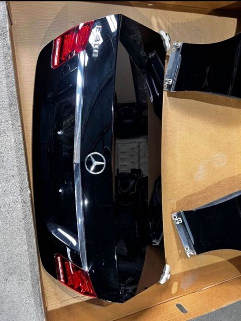 "Mercedes W212" baqajı — Bakı