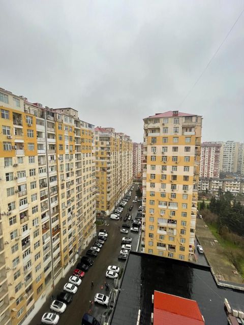 Satılır 2 otaqlı yeni tikili 88 m² — Bakı