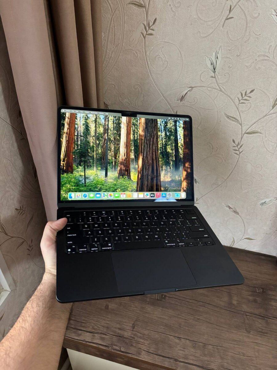 Apple Macbook M2 Air 13 inch 8/156 — Noutbuklar, Bakı