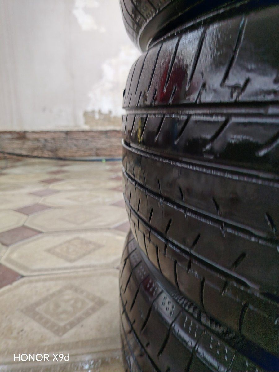 Yokohama şinləri 215/55 R17 — Ehtiyat hissələri və aksesuarlar, Bakı (2)