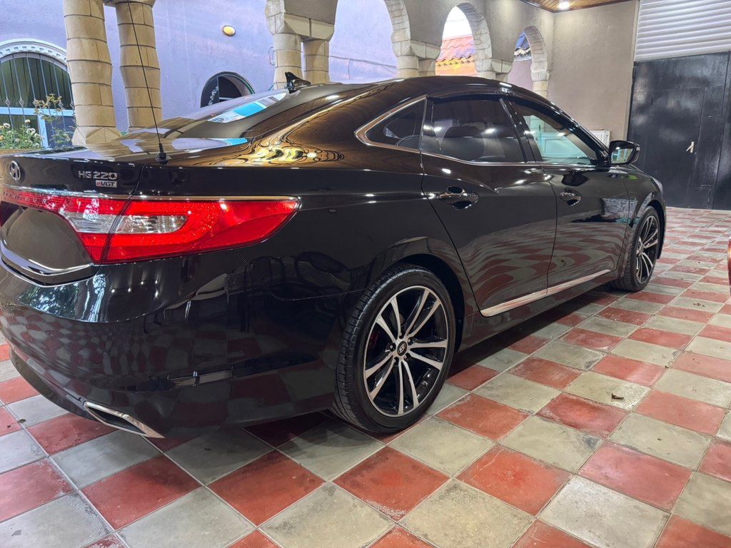 Hyundai Grandeur, 2.2 L, 2015 il, 229 000 km — Avtomobillər, Göyçay (4)