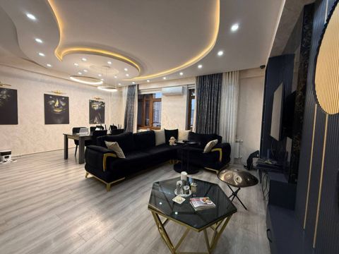 Satılır 2 otaqlı yeni tikili 128 m² — Bakı
