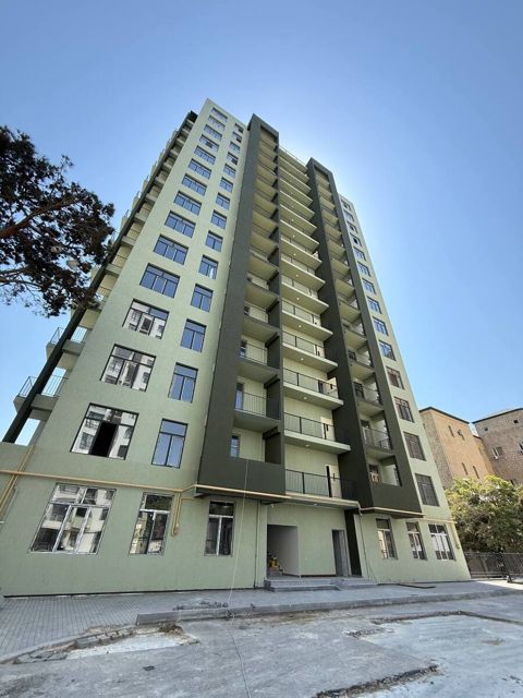 Satılır 2 otaqlı yeni tikili 82 m² — Bakı
