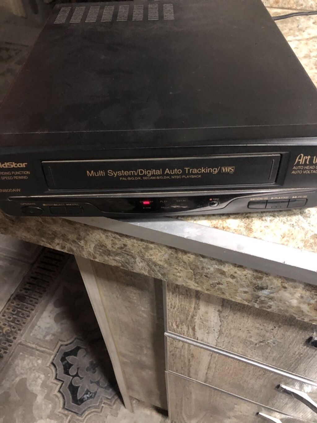 GoldStar VHS videomaqnitofon ilsekdi pultuda var — TV və Video, Gəncə (2)